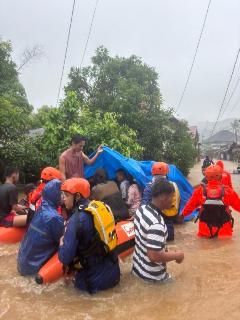 Britons issued urgent travel warning as 17 people left dead following flash flooding on popular tourist island