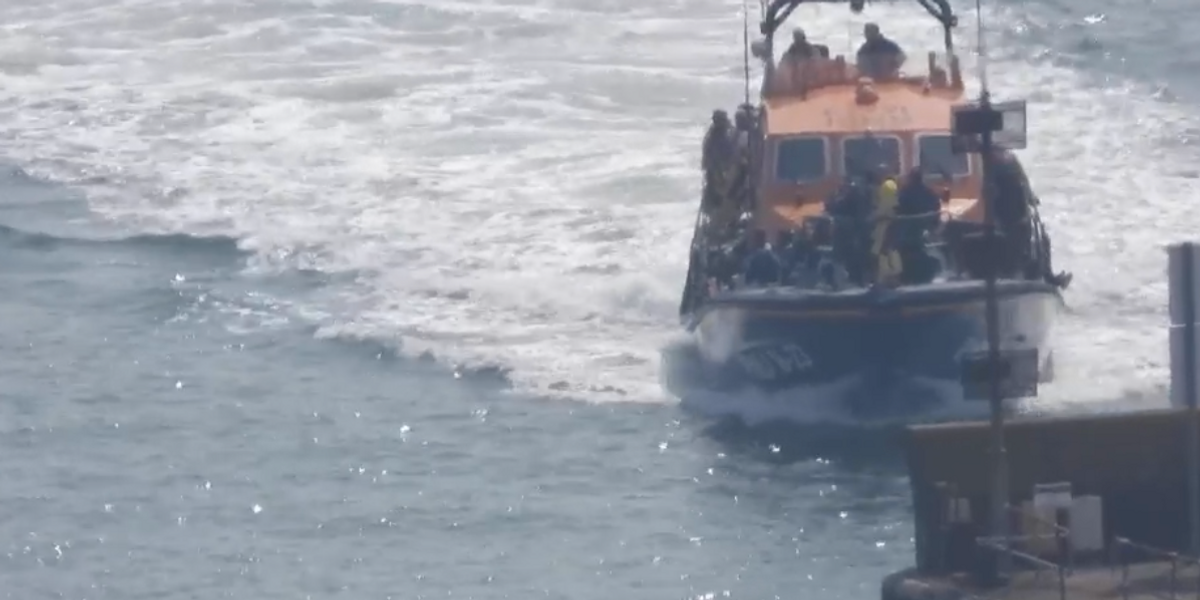 NextImg:WATCH: Rescued migrants arrive on UK shores after dramatic race against the tide
