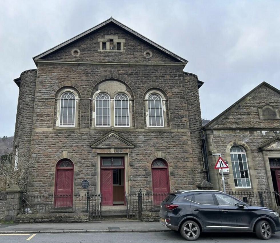 Residents in the village of Hopkinstown have raised almost \u00a320,000 to save Capel Rhondda