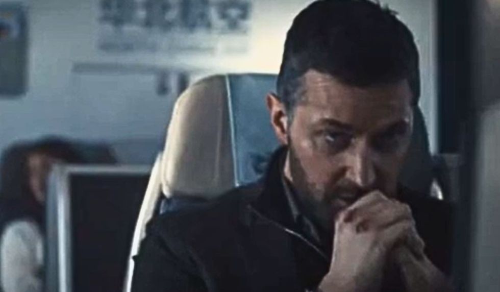 Richard Armitage as doctor Matthew Nolan