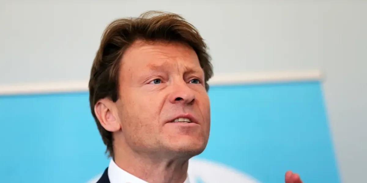 NextImg:Richard Tice demands Home Office be ABOLISHED as fury over soaring migration grows