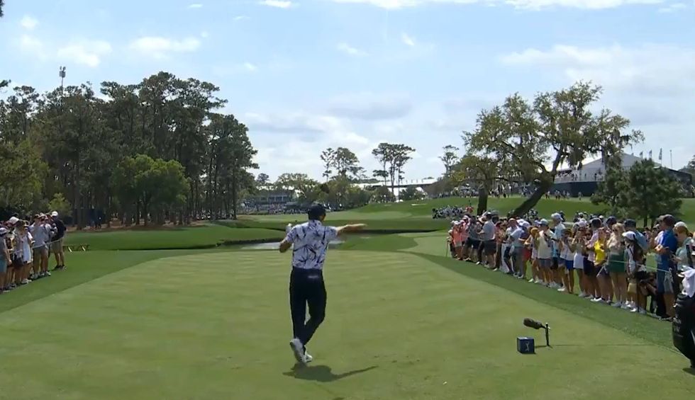 Rickie Fowler pointed out the guilty party