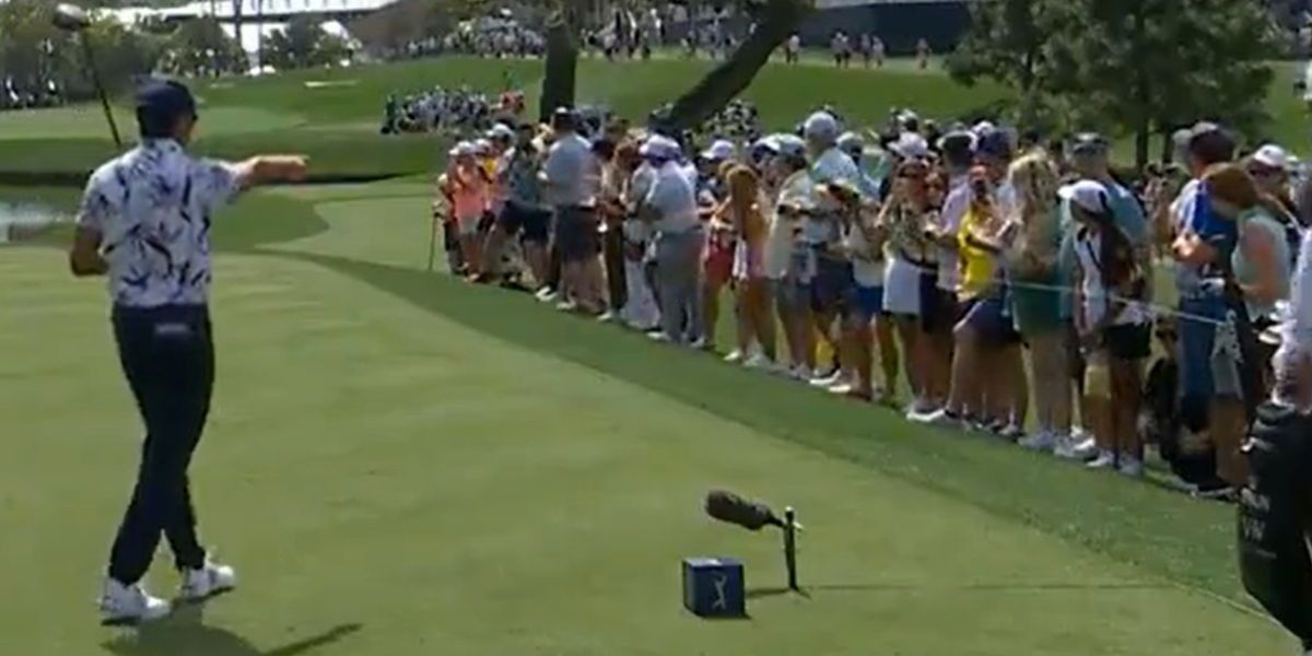 NextImg:Rickie Fowler loses his mind at Players Championship spectator in furious exchange on tee box