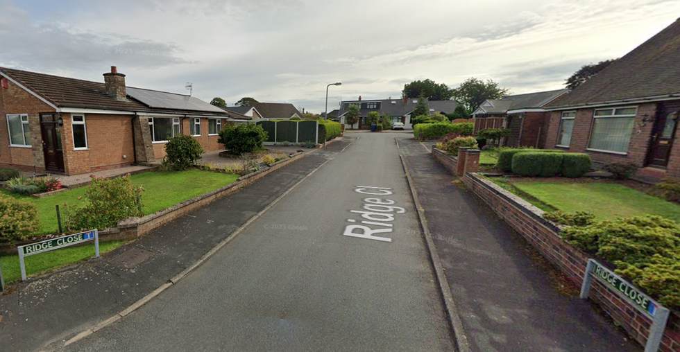 Ridge Close