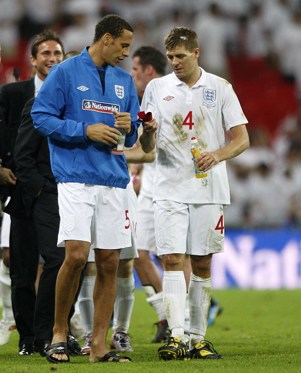 Rio Ferdinand diz que ele e Steven Gerrard eram mútuos 