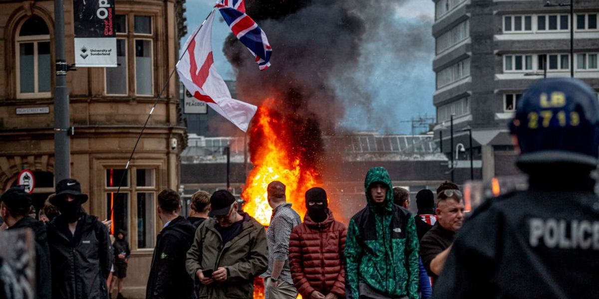 NextImg:SNP accused of 'undermining' police after calling for vigilantes to defend Glasgow if riots reach city