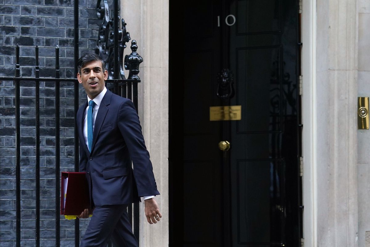 Rishi departs Downing Street