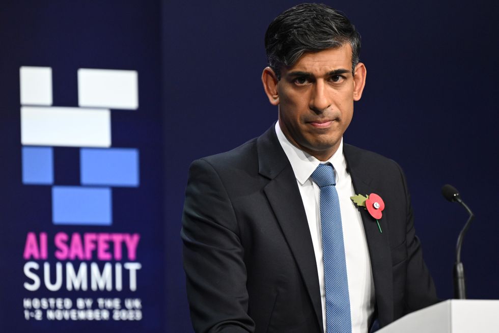 Rishi Sunak speaks at the AI Safety Summit in London