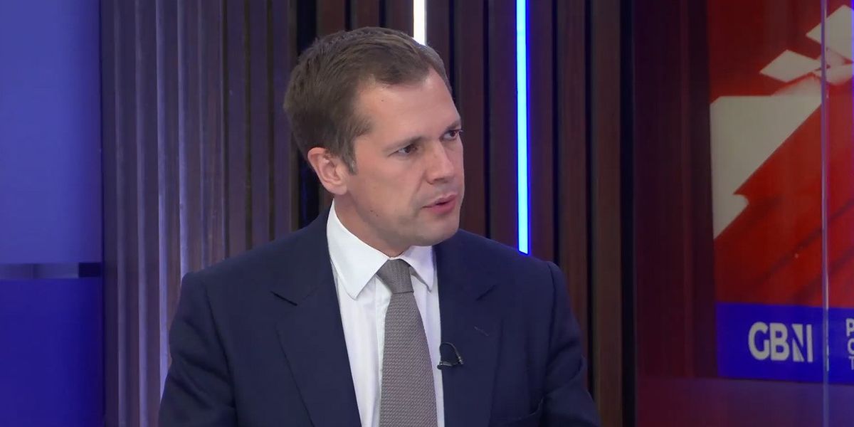 NextImg:'Nobody less suited for the job!' Robert Jenrick takes aim at Lord Hermer for being 'handpicked' by Keir Starmer: 'He doesn't like Britain'