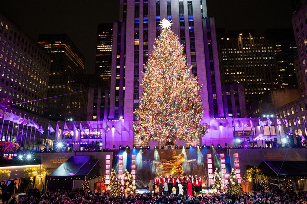 Rockefeller Tree switch on