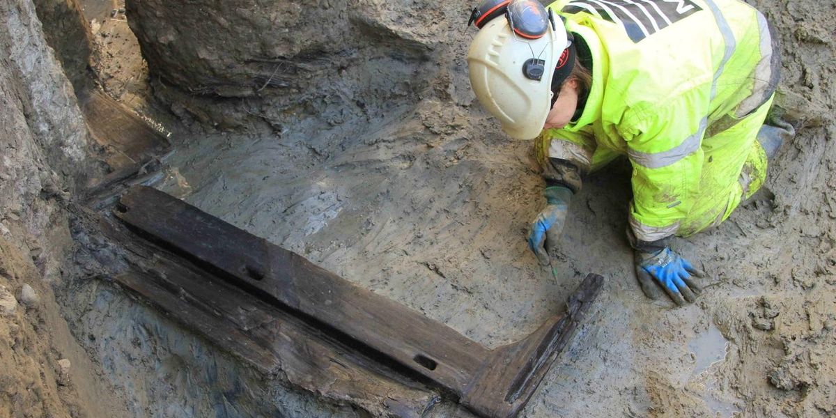 NextImg:Archaeology breakthrough as 'flat-packed' Roman bed found at 2,000-year-old site in Britain