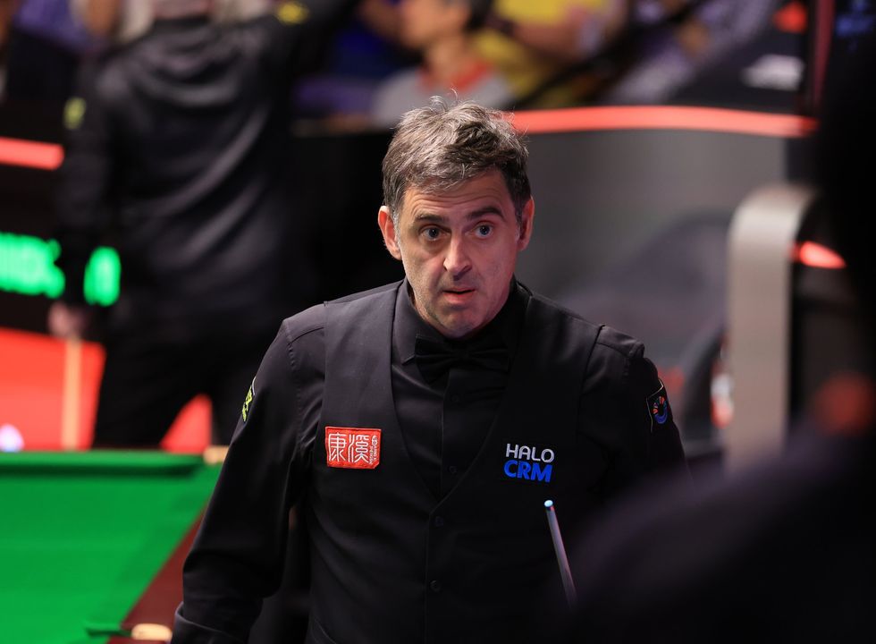 Ronnie O'Sullivan has made the extraordinary admission that he had arranged a flight back to Dublin before Monday's final session against John Higgins even began