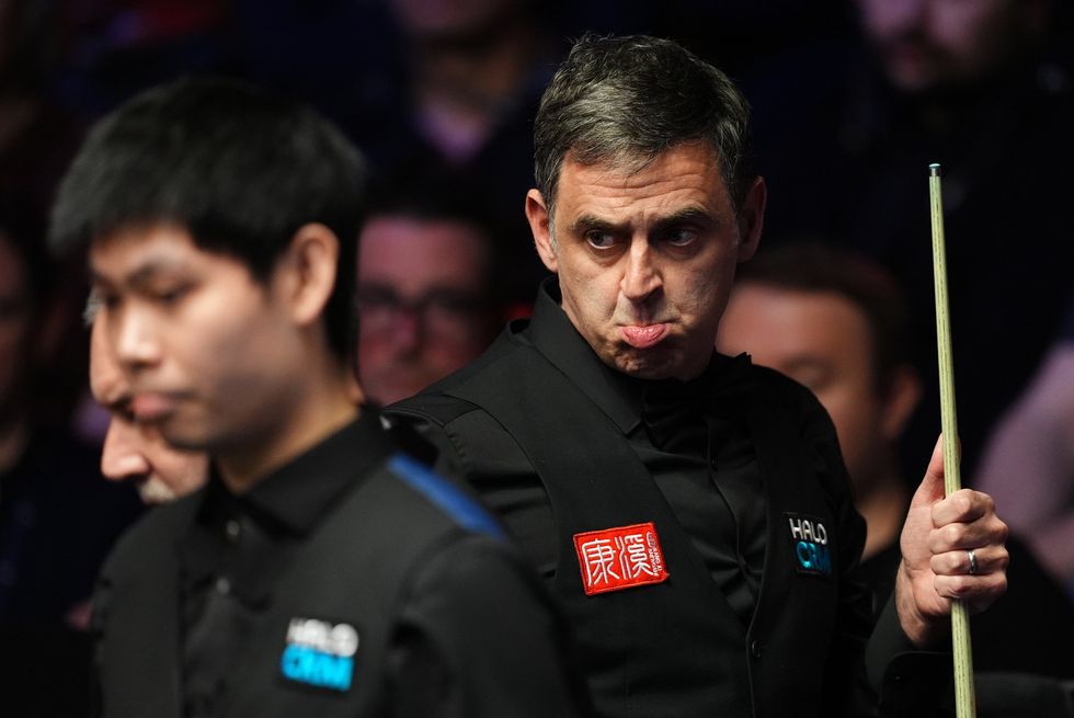 Ronnie O'Sullivan, He Guoquing