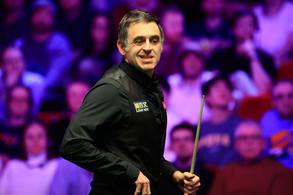 Ronnie O'Sullivan is through to the semi-final