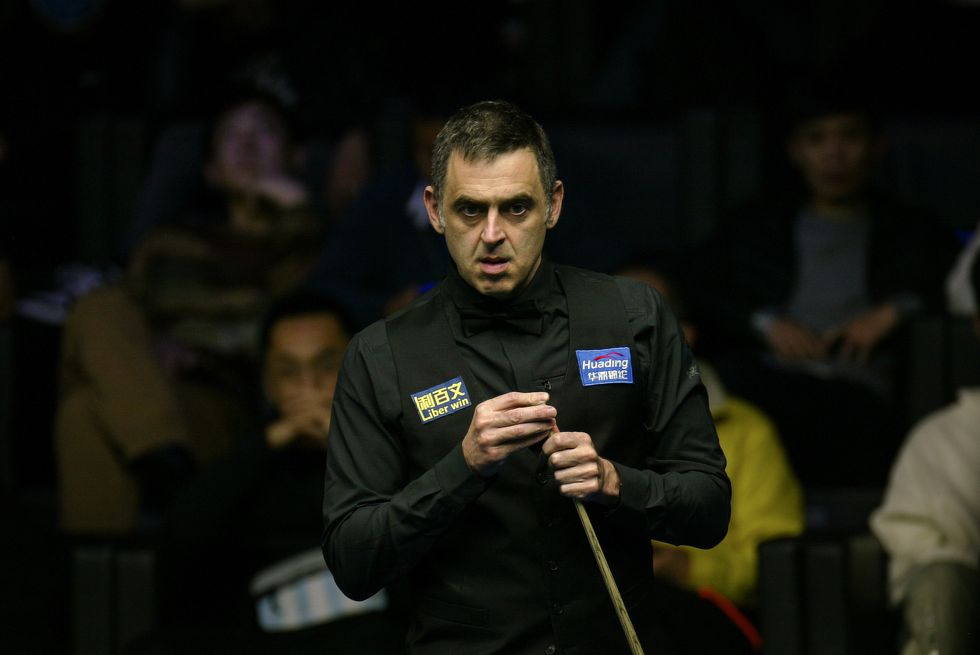 Ronnie O'Sullivan is through to the third round of the World Open