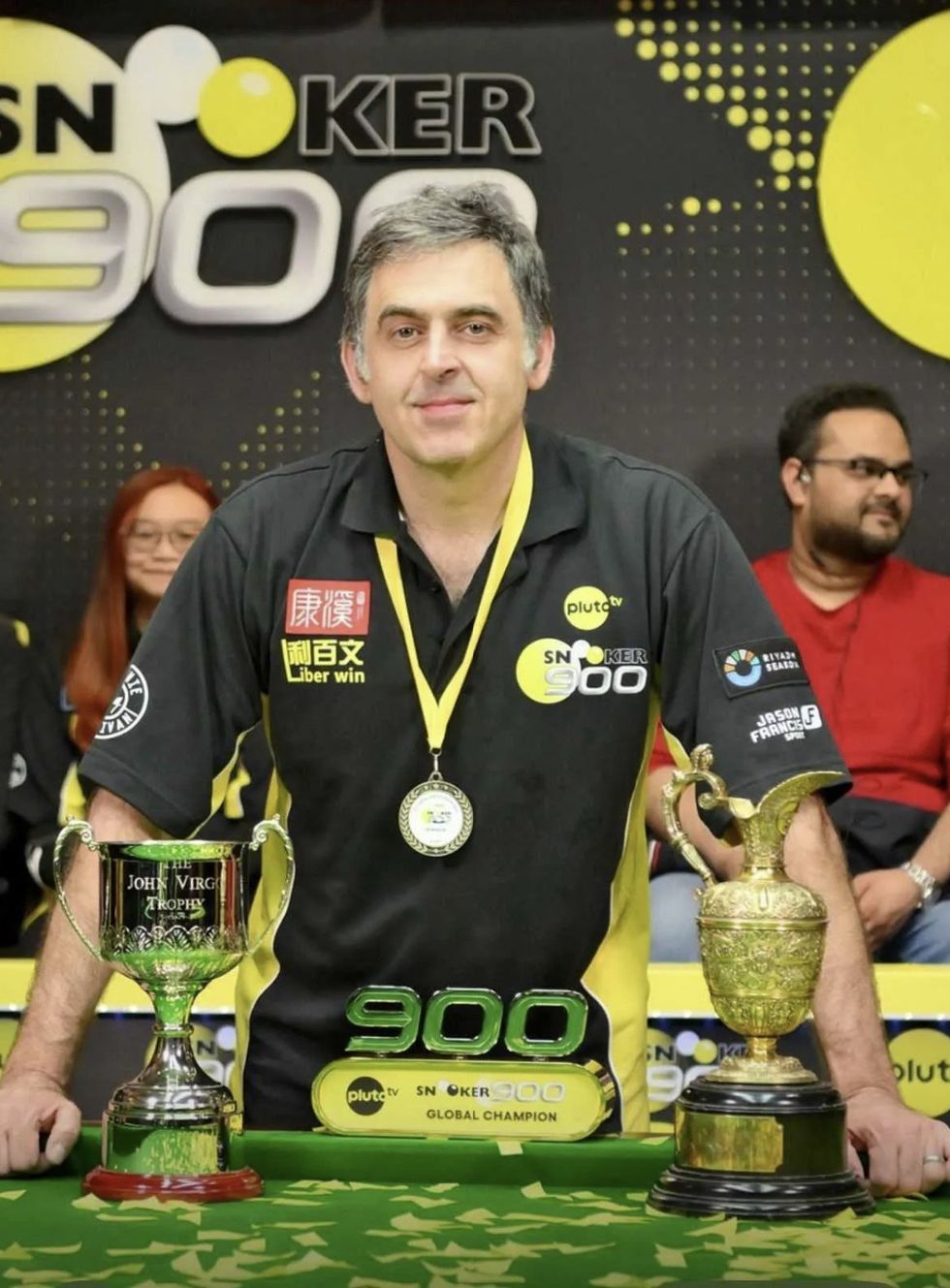 Ronnie O'Sullivan landed himself \u00a325,000 in the process after claiming victory