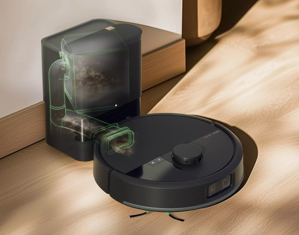Roomba Max 705 Max auto-emptying