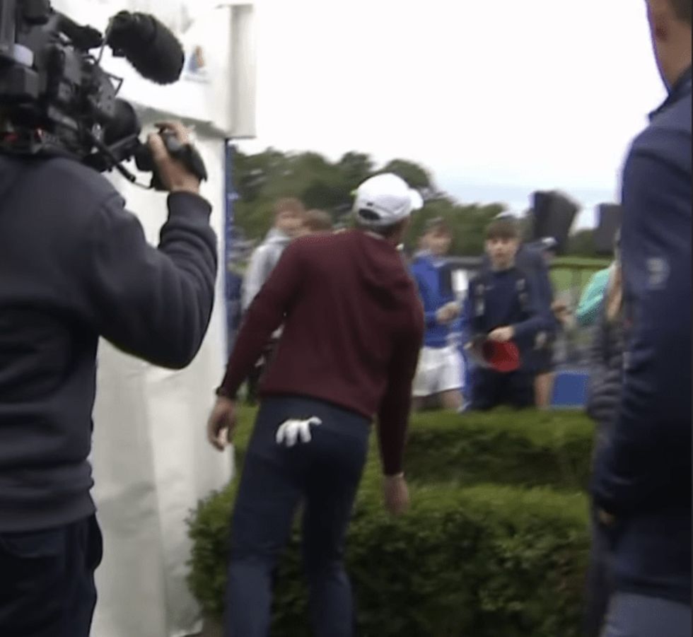 Rory McIlroy made one fan's day by giving her his golf ball