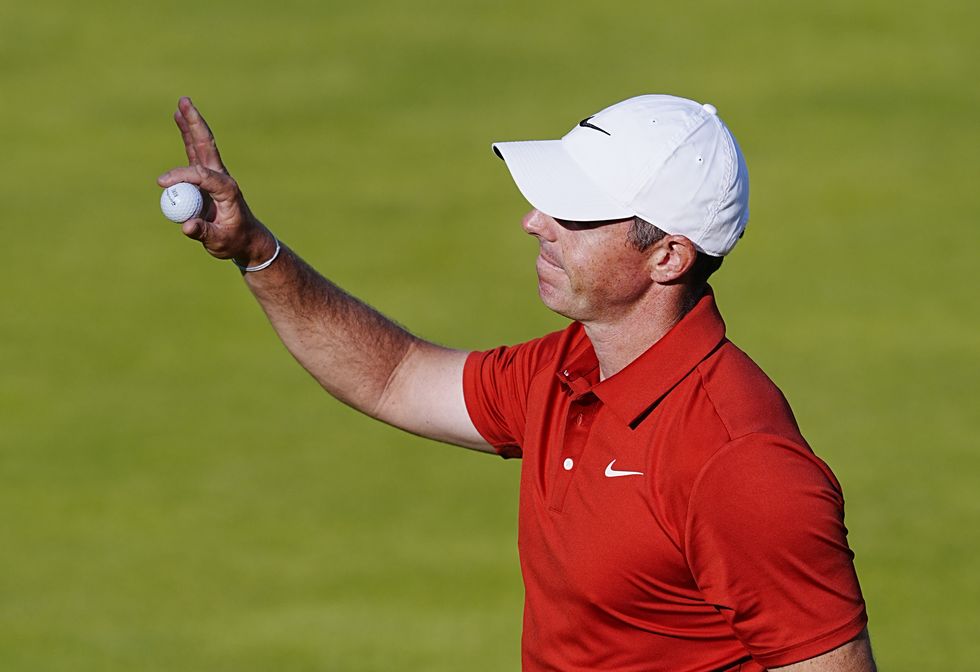 Rory McIlroy remains in the hunt but is coming up against an imperious Scottie Scheffler