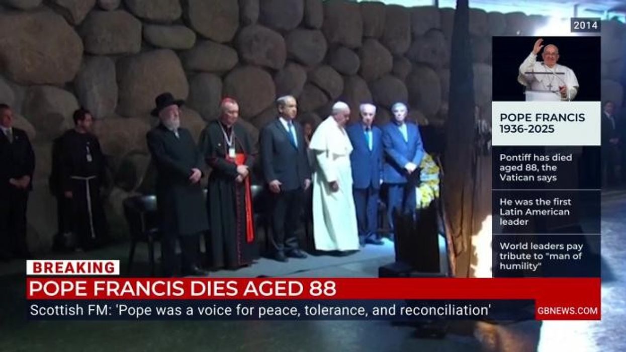 WATCH: Cameron Walker reports from 'focal point for Catholics to pay respects' after Pope Francis' death