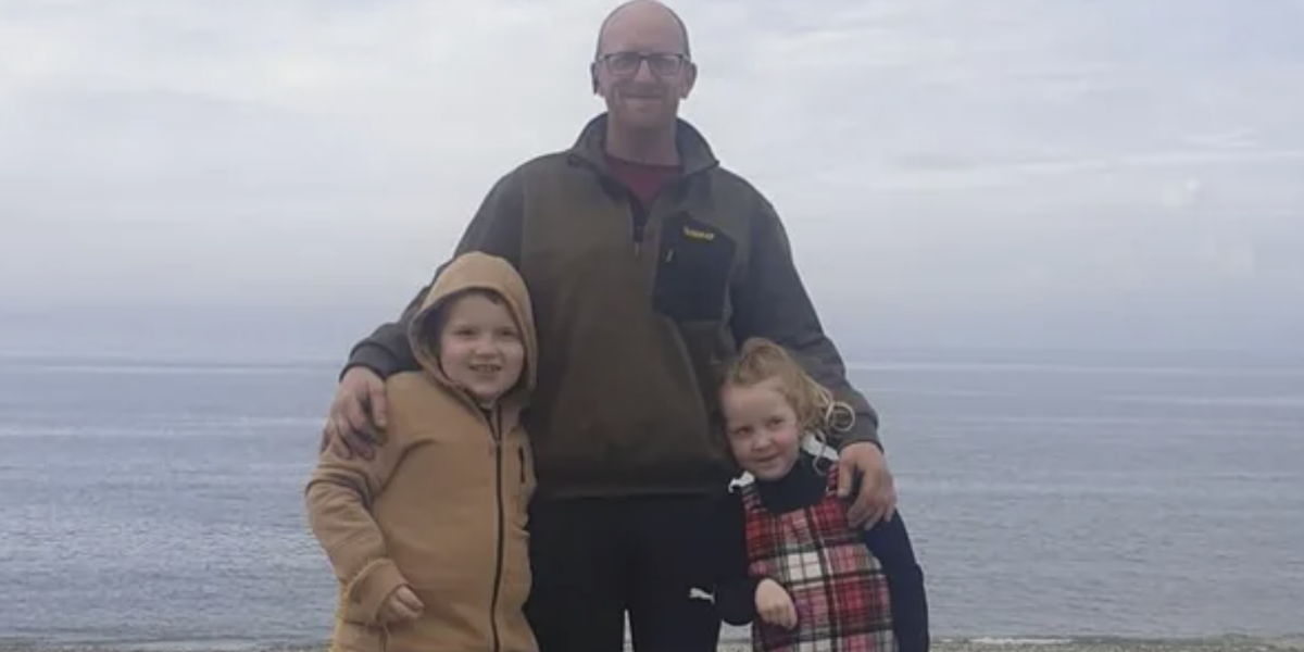 NextImg:Dad who was given weeks to live said local NHS services 'fobbed' him off