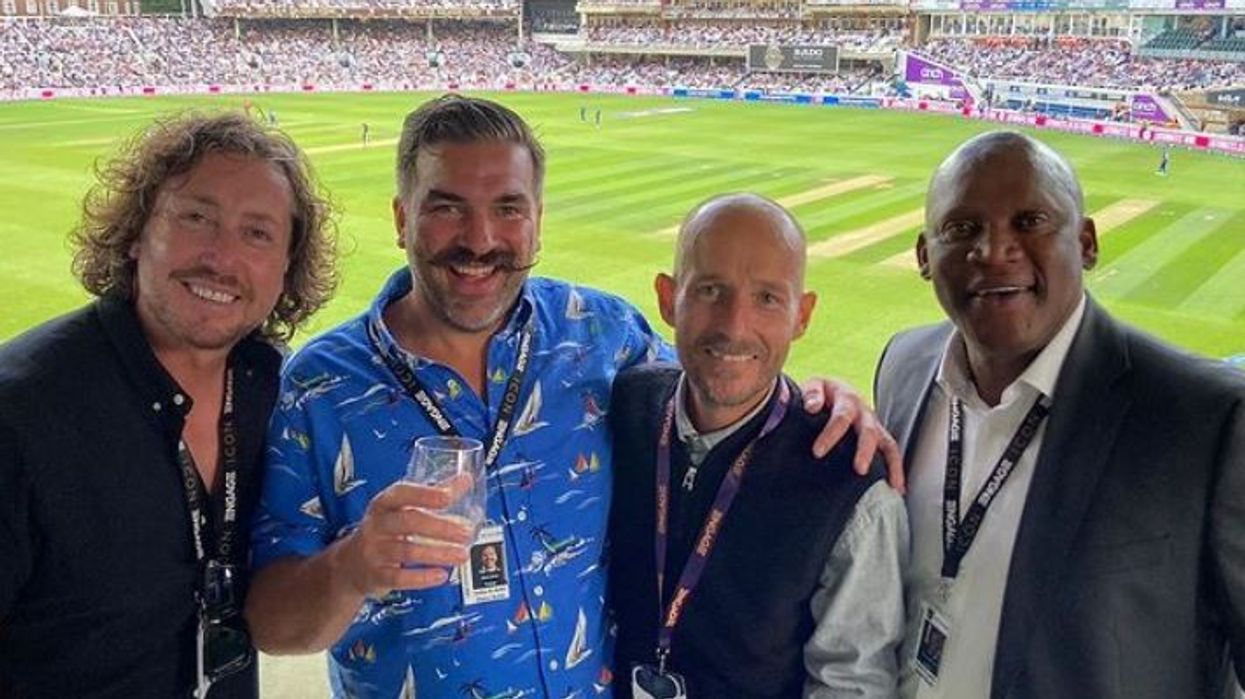 Ryan sidebottom joined Jonnie Irwin