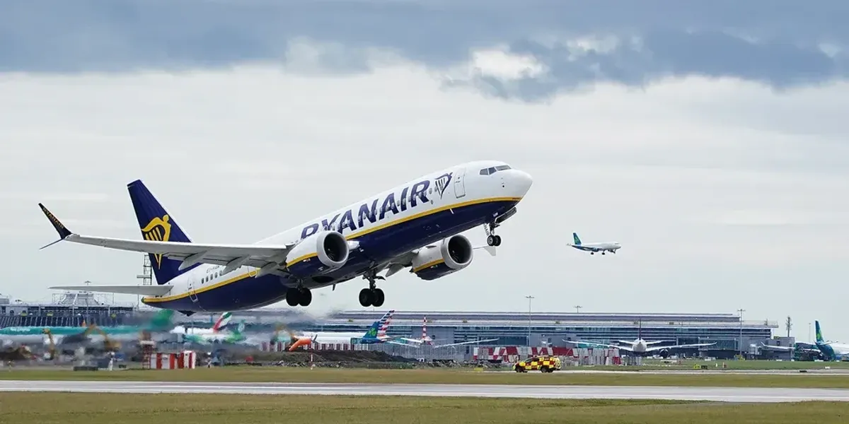 NextImg:Ryanair flight forced to U-turn mid-air after passenger 'tries to open emergency exit door'