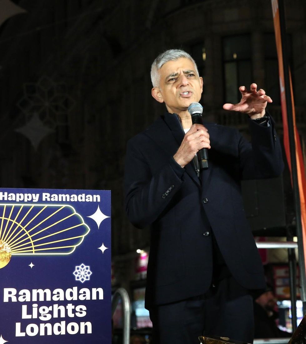 Sadiq Khan Ramadan lights