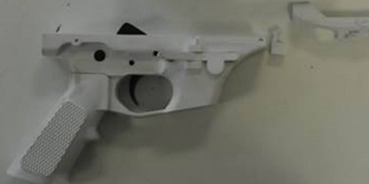 NextImg:British teenager spared jail after using 3D printer to build gun