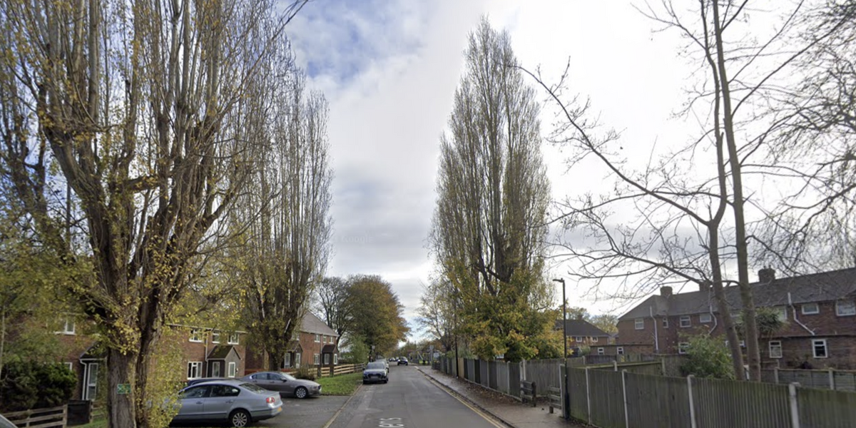 NextImg:British Soldier 'seriously injured' after being attacked by knifeman on moped