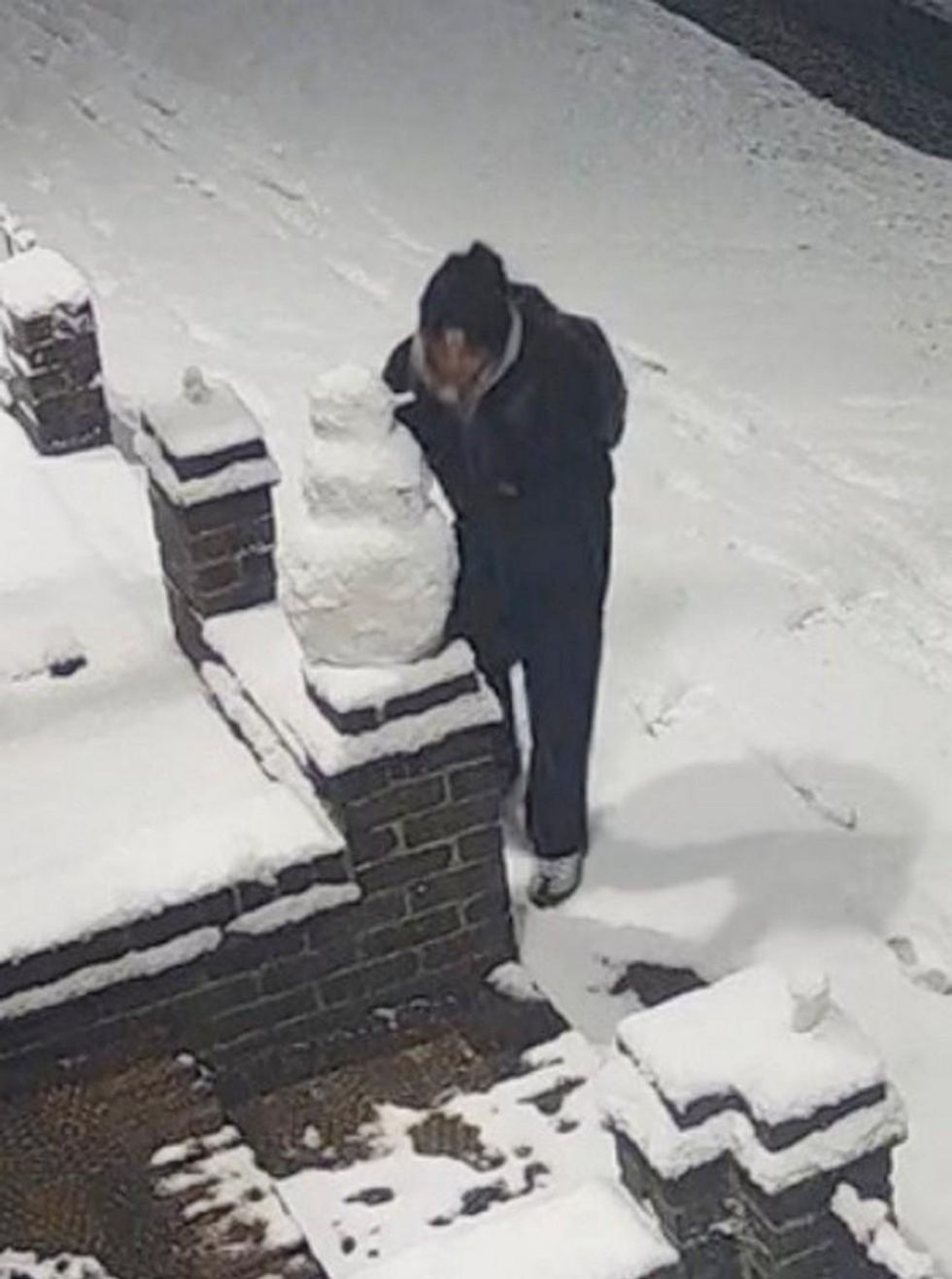 Sammy the snowman stolen outside the Potter pub