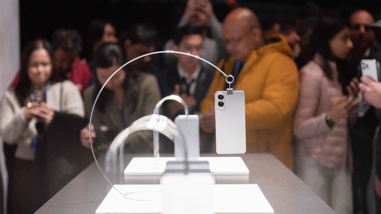 samsung galaxy s25 edge on-display at the unpacked event in san jose, california