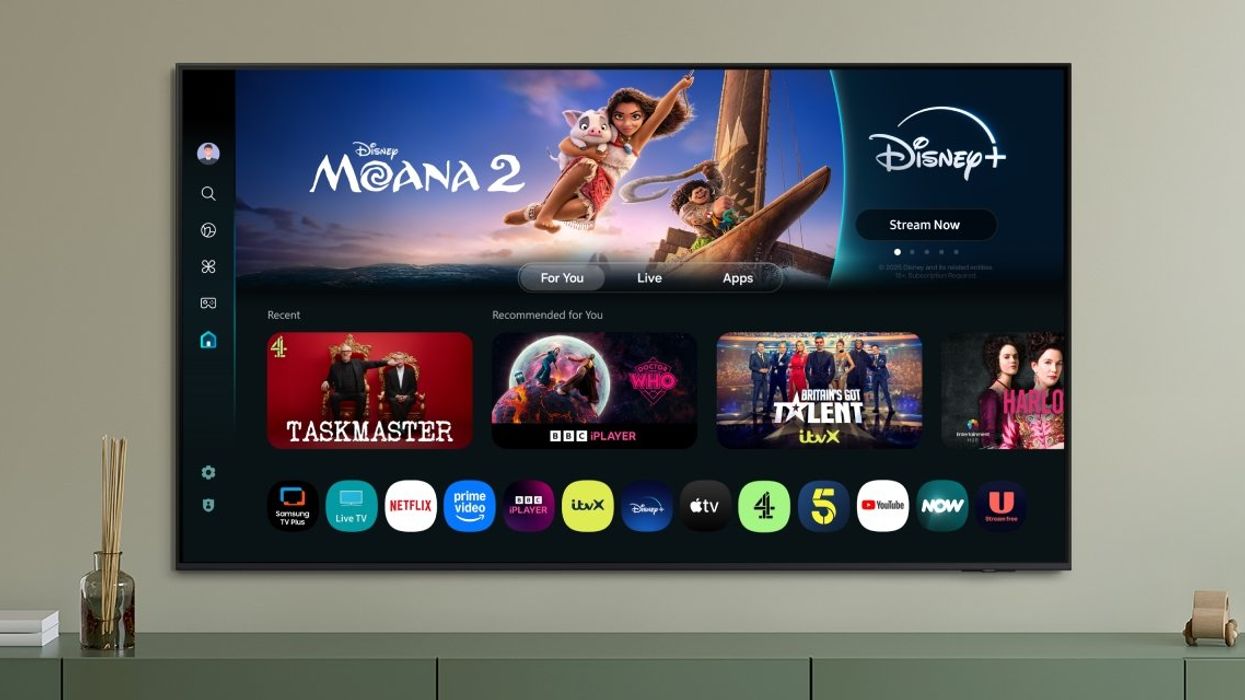 Samsung Neo QLED QN990F 8K Vision AI Smart TV