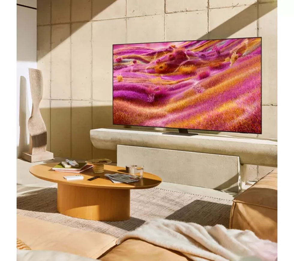 Samsung QLED QN90F TV
