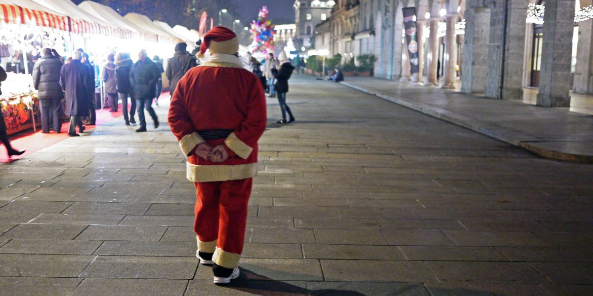 NextImg:'Santa Claus' faces prison time after four-year-old boy 'hit with branch' at Christmas market