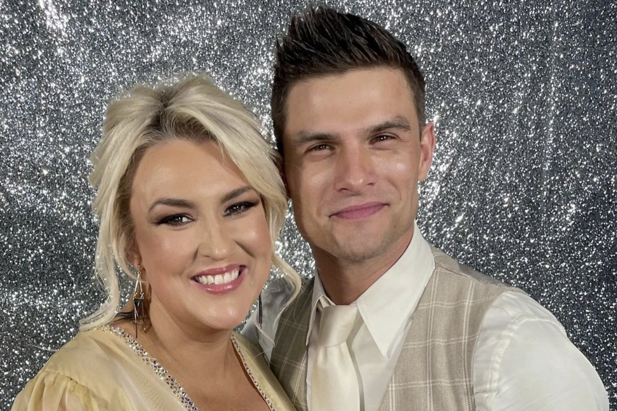 Sara Davies and Aljaz Skorjanec