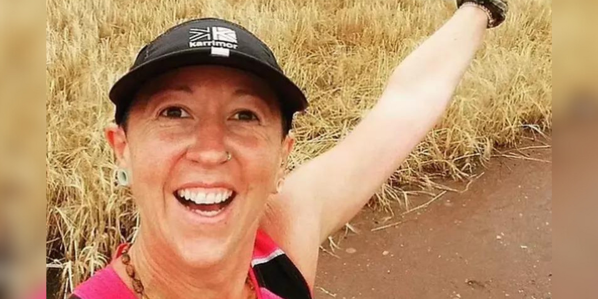 NextImg:Benefits cheat who said she 'could not walk more than a metre' scuppered after picture emerges