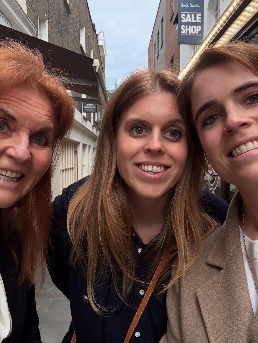 Sarah Ferguson, Princess Eugenie and Princess Beatrice