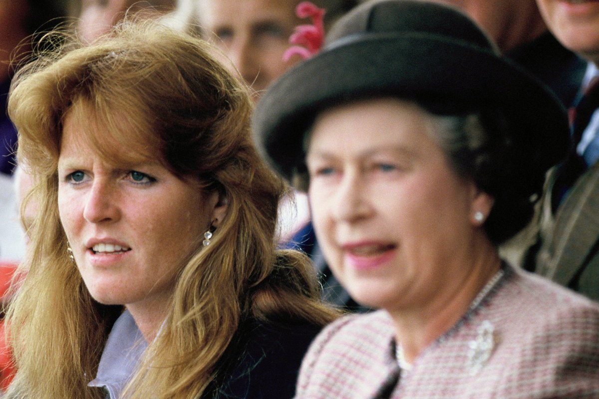 Sarah Ferguson, Queen Elizabeth II