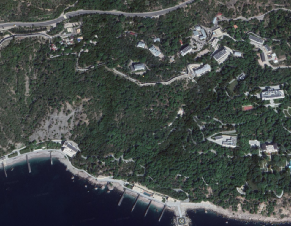 Satellite image of villas in southern Crimea