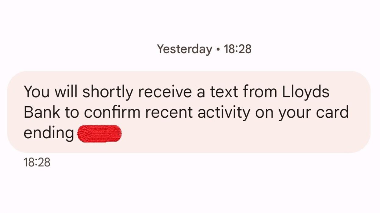 Scam message claims to be from Lloyds Bank