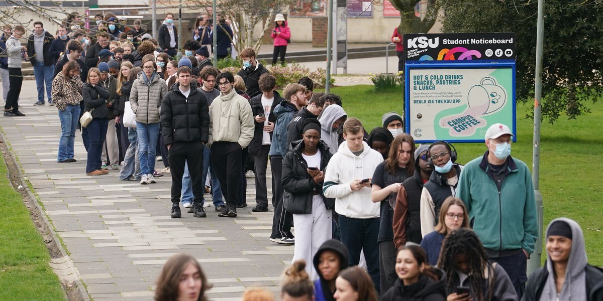 Meningitis outbreak declared ‘national incident’ over ‘unprecedented explosion’ of infections Meningitis outbreak declared ‘national incident’ over ‘unprecedented explosion’ of infections