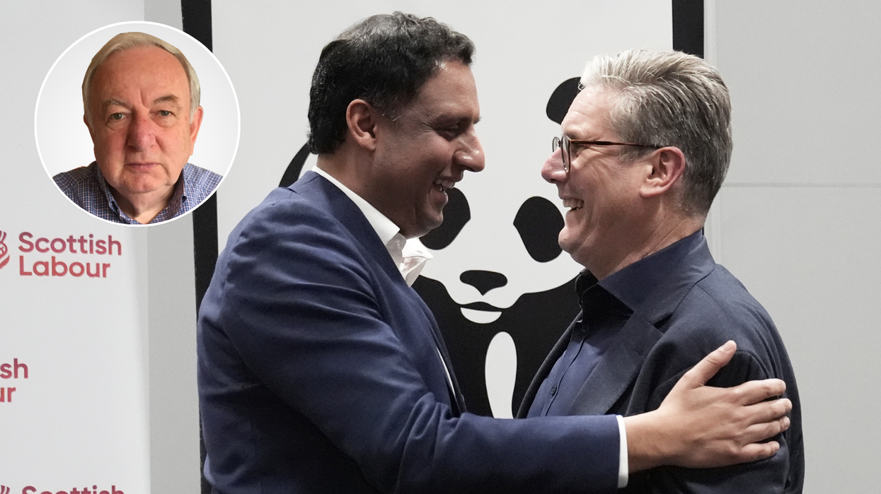 Scottish Labour leader Anas Sarwar (left) and Prime Minister Sir Keir Starmer