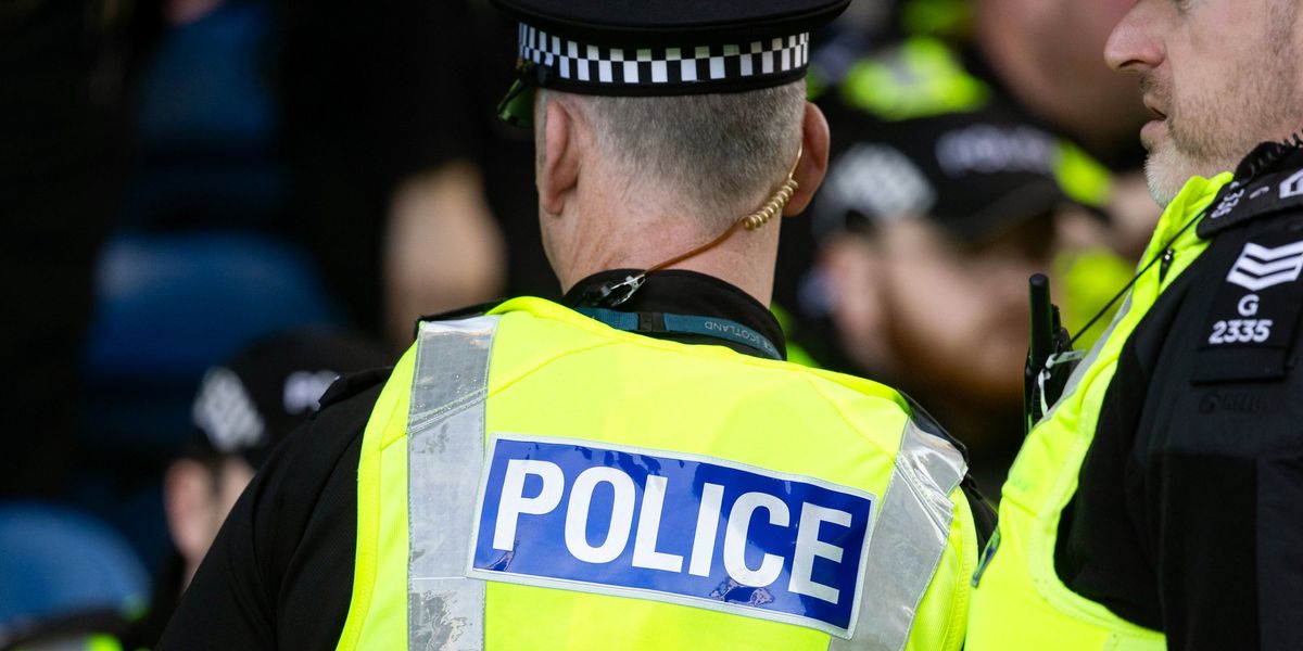 Bomb squad race to Scottish police station over possible ‘ordnance device’ Bomb squad race to Scottish police station over possible ‘ordnance device’