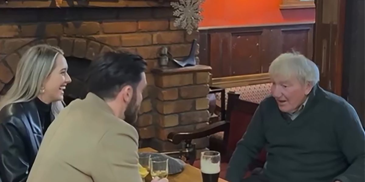 NextImg:Pub's heartbreaking Christmas ad about loneliness 'better than ANYTHING produced by John Lewis'