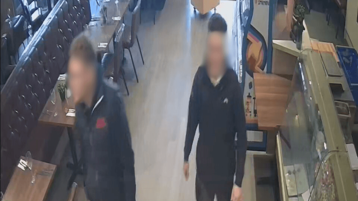 Seafood restaurant thieves