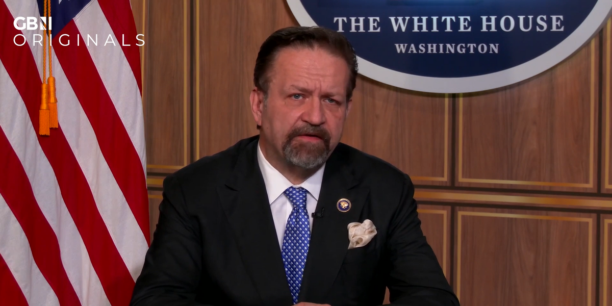 NextImg:‘At the stroke of a pen, you lose your rights!’ Senior Donald Trump aide issues visa warning amid crackdown on Chinese students