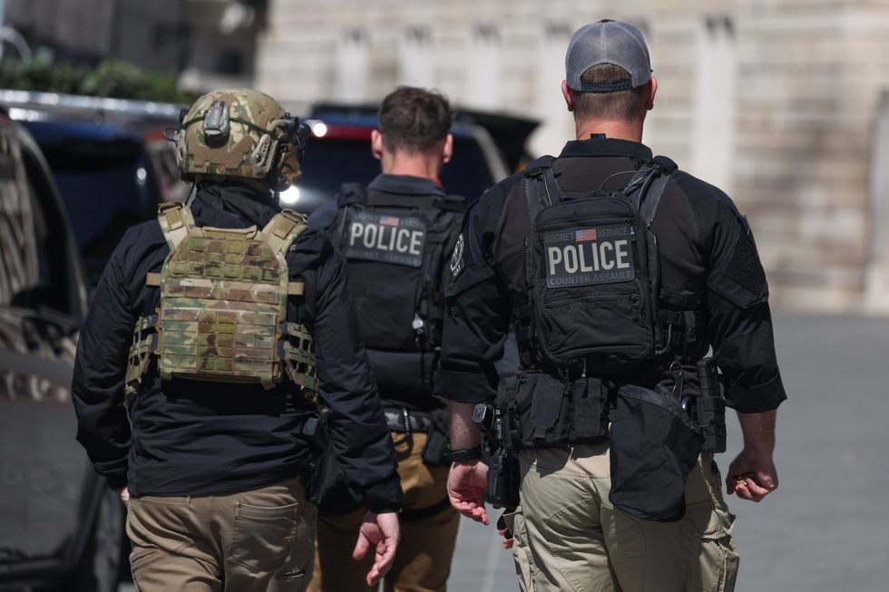 Oficiais do serviço secreto