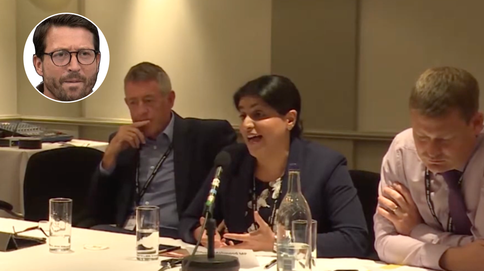 Shabana Mahmood (middle)