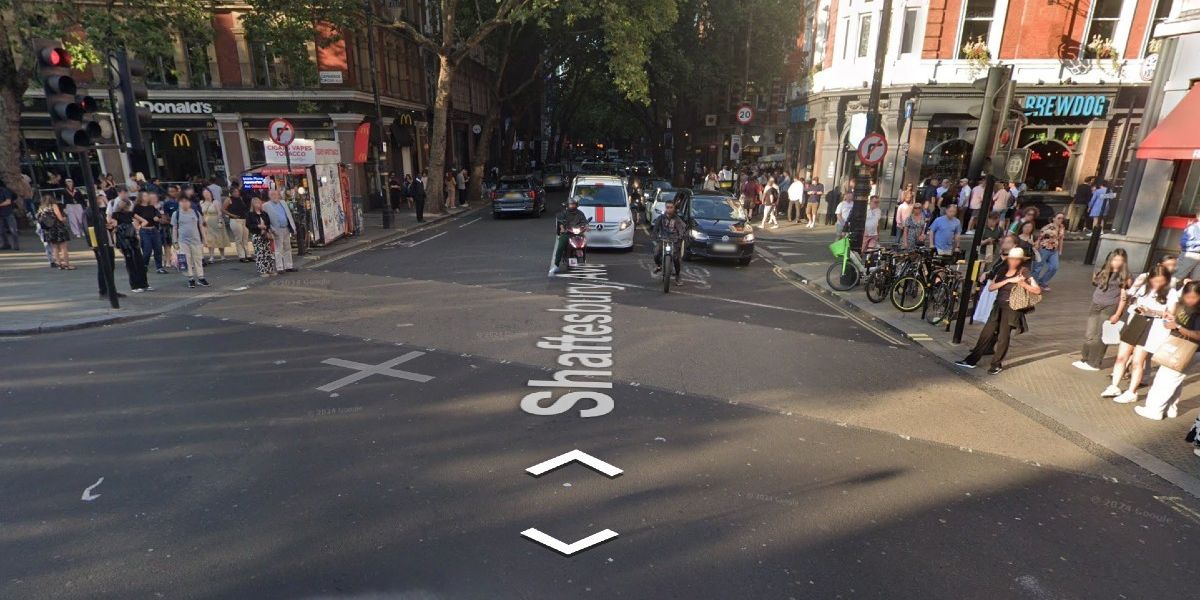 NextImg:Four people injured after car mounts pavement on Shaftesbury Avenue in early hours of Christmas Day